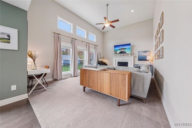 48 Worthington Lane, Lancaster, NY 14086