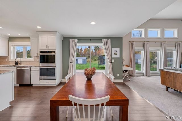 48 Worthington Lane, Lancaster, NY 14086