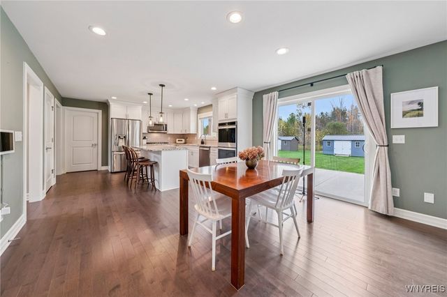 48 Worthington Lane, Lancaster, NY 14086