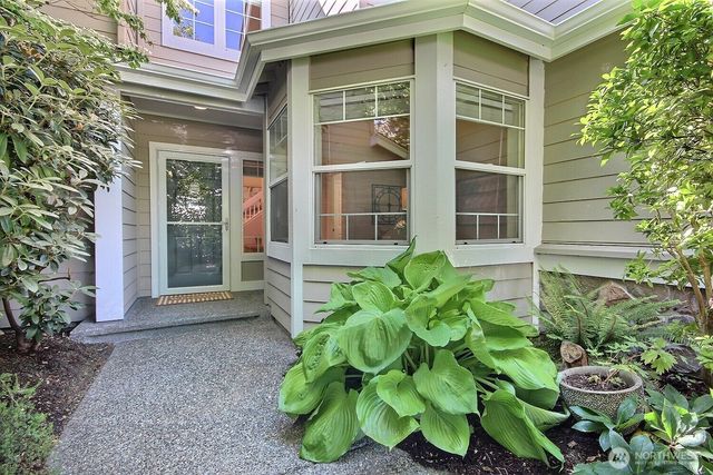 575 Elma Avenue NE, Renton, WA 98059