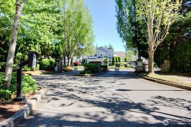 575 Elma Avenue NE, Renton, WA 98059