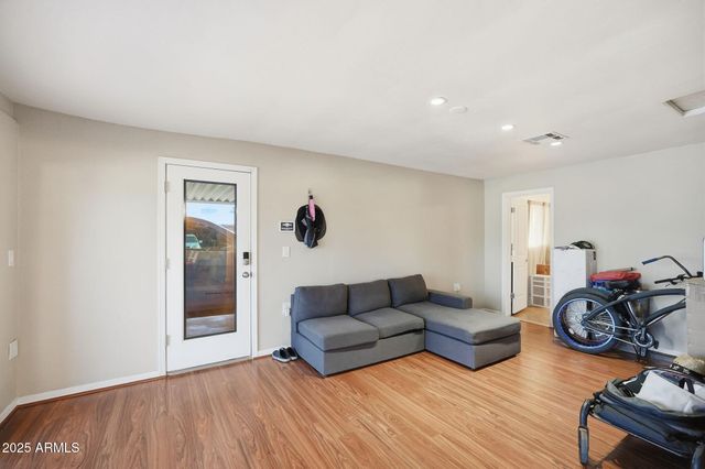 3445 E GRANADA Road, Phoenix, AZ 85008