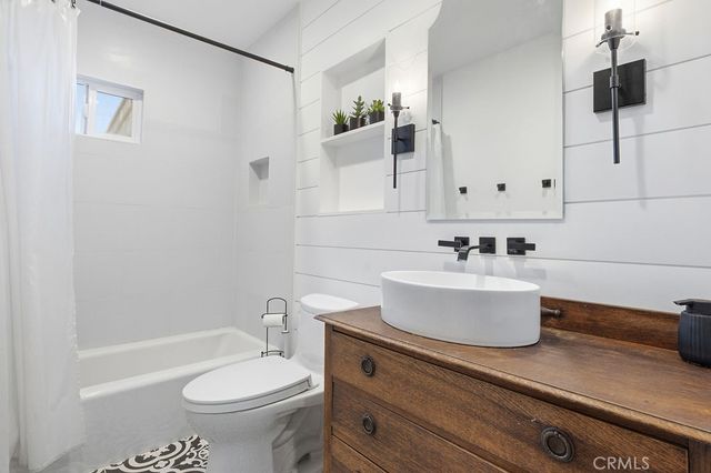 16070 Baker Canyon, Canyon Country, CA 91390