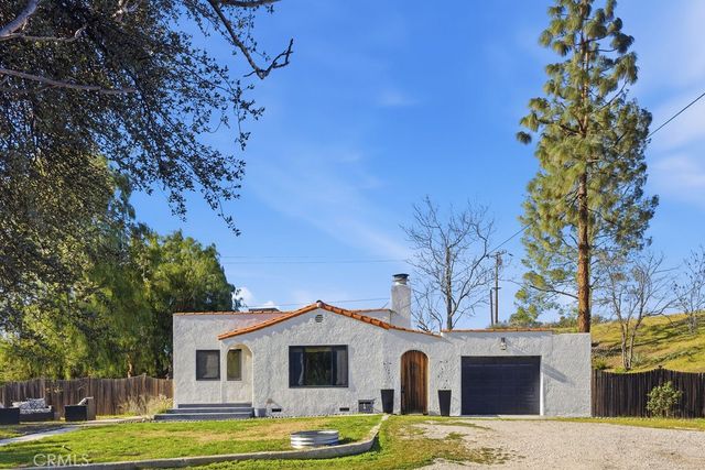 16070 Baker Canyon, Canyon Country, CA 91390