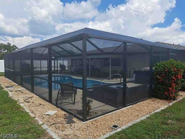 1111 SE 31st ST, Cape Coral, FL 33904