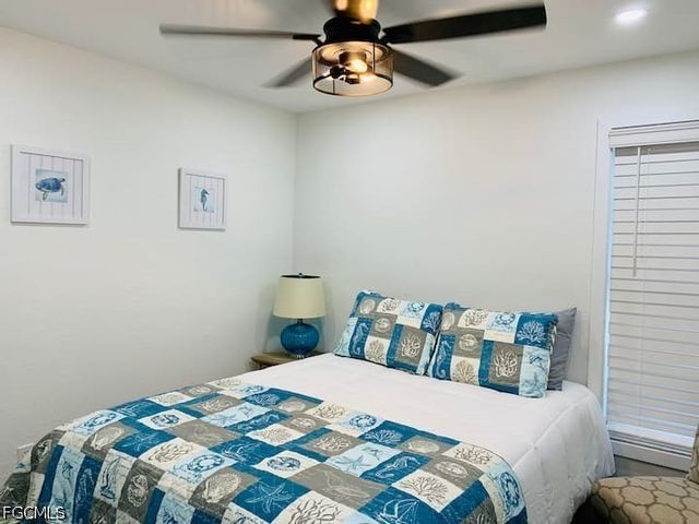 1111 SE 31st ST, Cape Coral, FL 33904