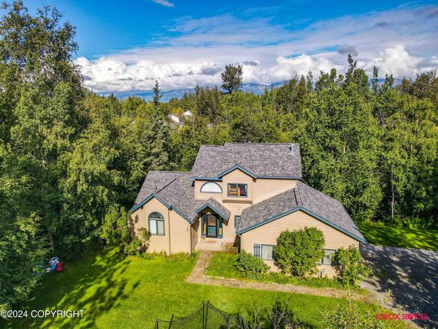 550 S Warmwood Way, Palmer, AK 99645