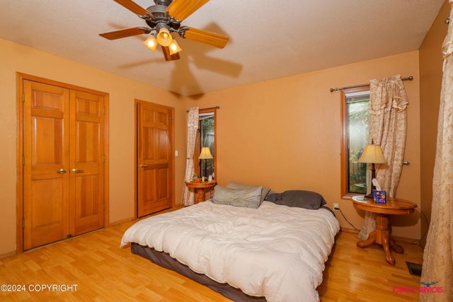 550 S Warmwood Way, Palmer, AK 99645