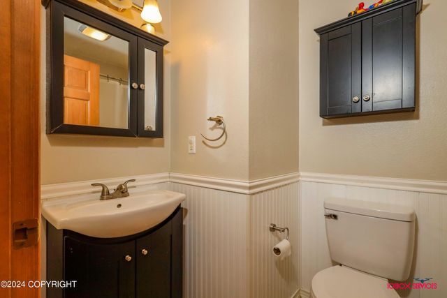 550 S Warmwood Way, Palmer, AK 99645