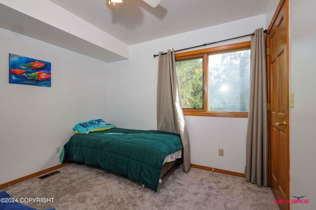 550 S Warmwood Way, Palmer, AK 99645