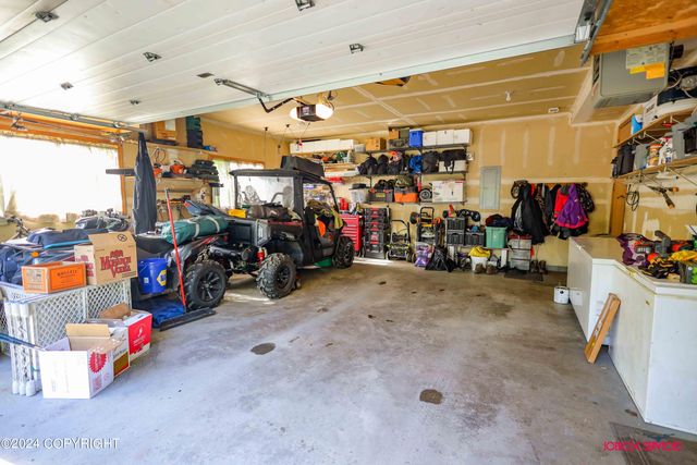 550 S Warmwood Way, Palmer, AK 99645