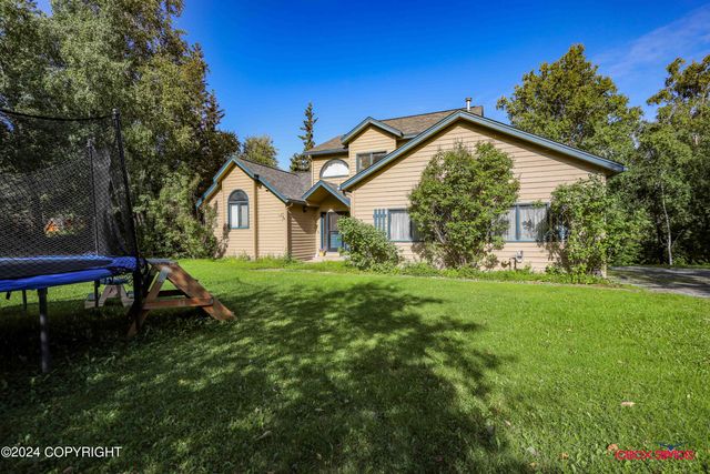 550 S Warmwood Way, Palmer, AK 99645