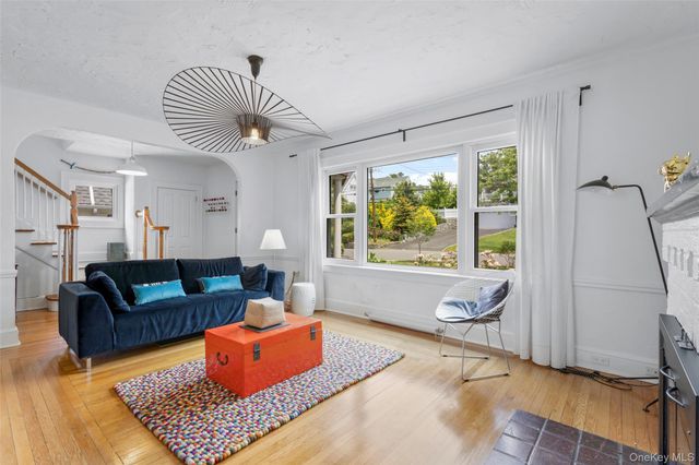 46 Kane Avenue, Larchmont, NY 10538