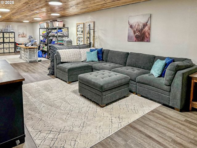 130 TERRACE Dr, Glide, OR 97443