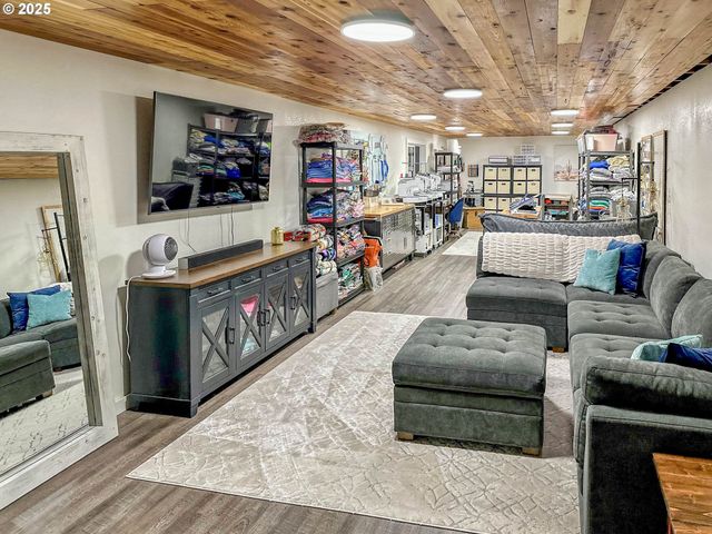 130 TERRACE Dr, Glide, OR 97443