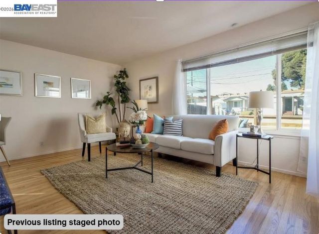 1536 Carleton St, Berkeley, CA 94703