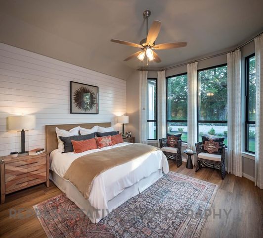 15730 Koi Gardens, Conroe, TX 77302