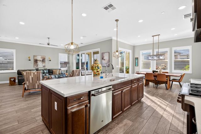 3021 Belmont Dr, Lodi, CA 95242