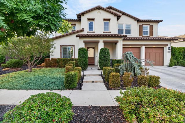 3021 Belmont Dr, Lodi, CA 95242