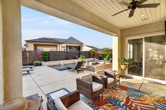 3021 Belmont Dr, Lodi, CA 95242