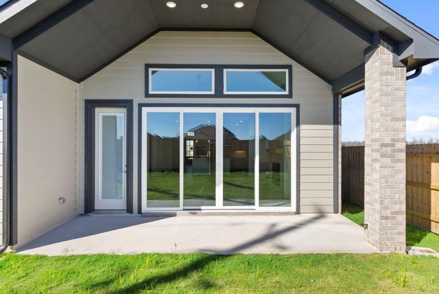 15035 Mission Avenue, Mont Belvieu, TX 77523