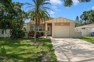 651 SOUTHWEST BOULEVARD N, St Petersburg, FL 33703