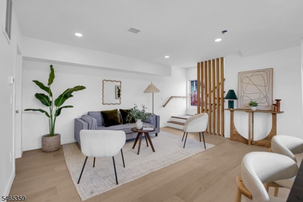 413 Paulison Ave 3, Passaic City, NJ 07055 — photo 4
