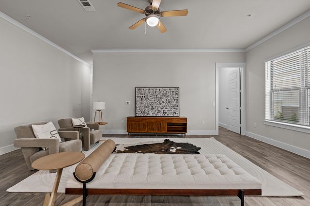 4779 N Luxe Lane 1121A, Denton, TX 76207