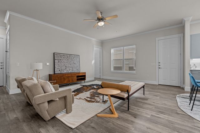 4779 N Luxe Lane 1121A, Denton, TX 76207