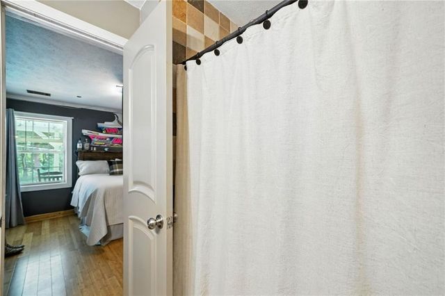 2297 Henderson Mountain Road, Jasper, GA 30143