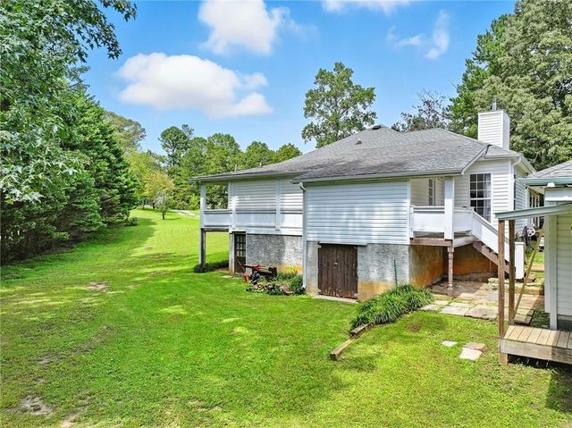 2297 Henderson Mountain Road, Jasper, GA 30143