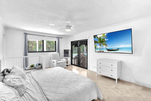 11800 NW 25th St, Plantation, FL 33323