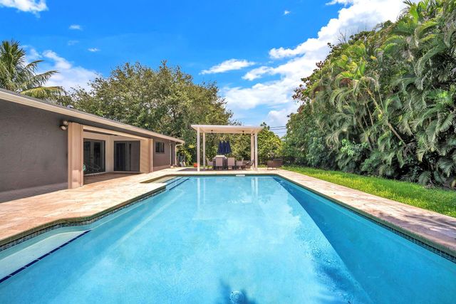 11800 NW 25th St, Plantation, FL 33323