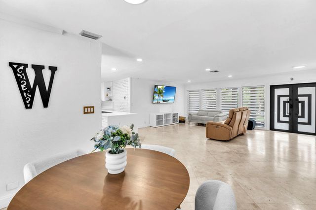 11800 NW 25th St, Plantation, FL 33323