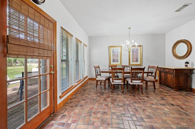 41255 Black Bayou Rd, Gonzales, LA 70737