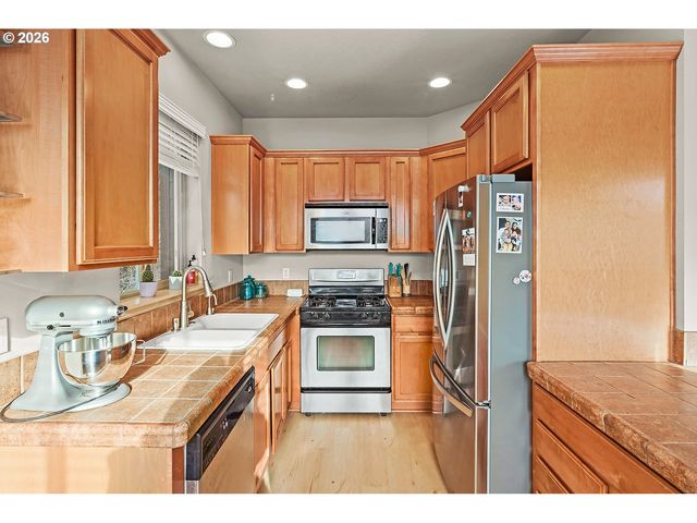 41 Nw LASHER St C4, Stevenson, WA 98648