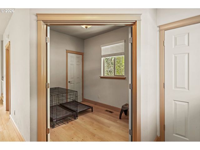 41 Nw LASHER St C4, Stevenson, WA 98648