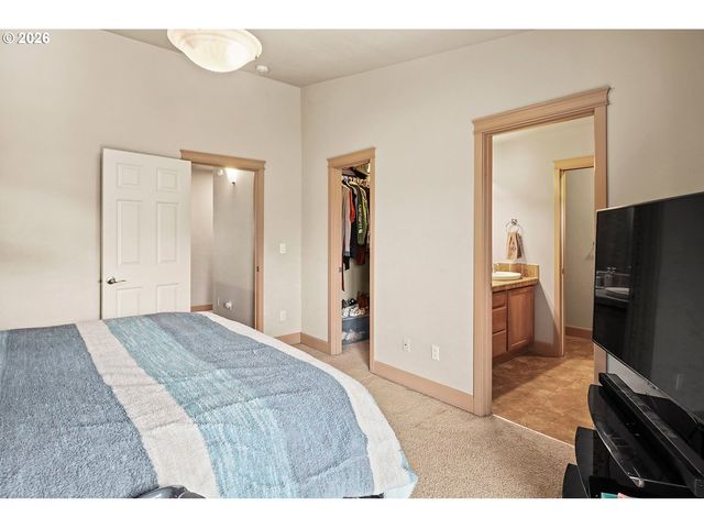 41 Nw LASHER St C4, Stevenson, WA 98648