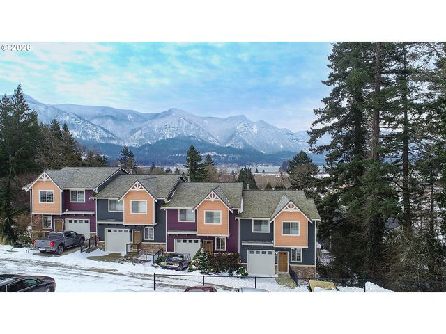 41 Nw LASHER St C4, Stevenson, WA 98648