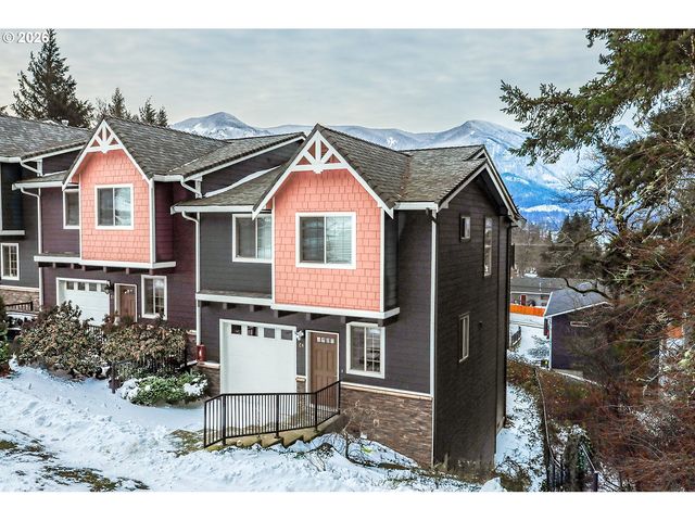 41 Nw LASHER St C4, Stevenson, WA 98648