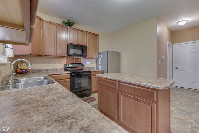 3030 Torchlight Circle, Indianapolis, IN 46217