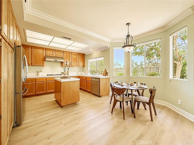 1739 Amarelle, Newbury Park, CA 91320