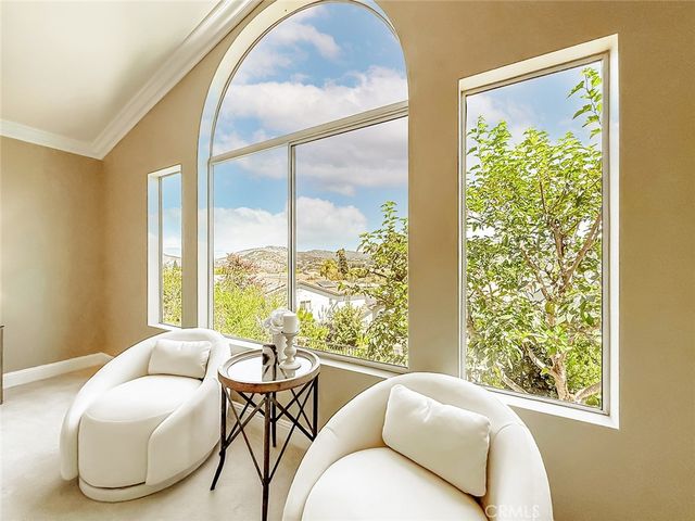 1739 Amarelle, Newbury Park, CA 91320