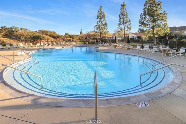 1739 Amarelle, Newbury Park, CA 91320
