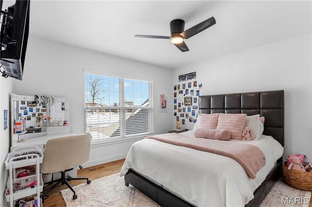 102 Enclave Terrace Court, Weldon Spring, MO 63304