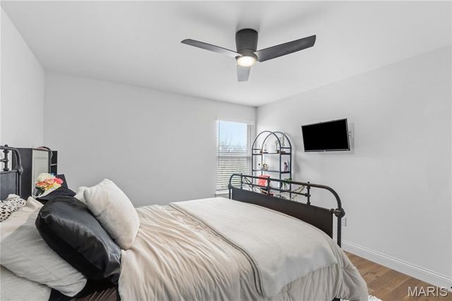 102 Enclave Terrace Court, Weldon Spring, MO 63304