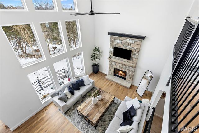 102 Enclave Terrace Court, Weldon Spring, MO 63304