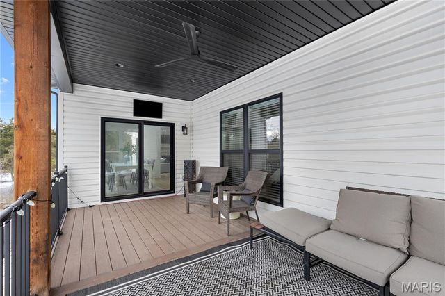 102 Enclave Terrace Court, Weldon Spring, MO 63304