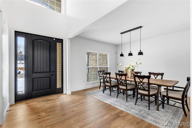 102 Enclave Terrace Court, Weldon Spring, MO 63304