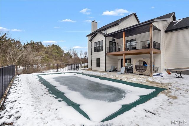 102 Enclave Terrace Court, Weldon Spring, MO 63304